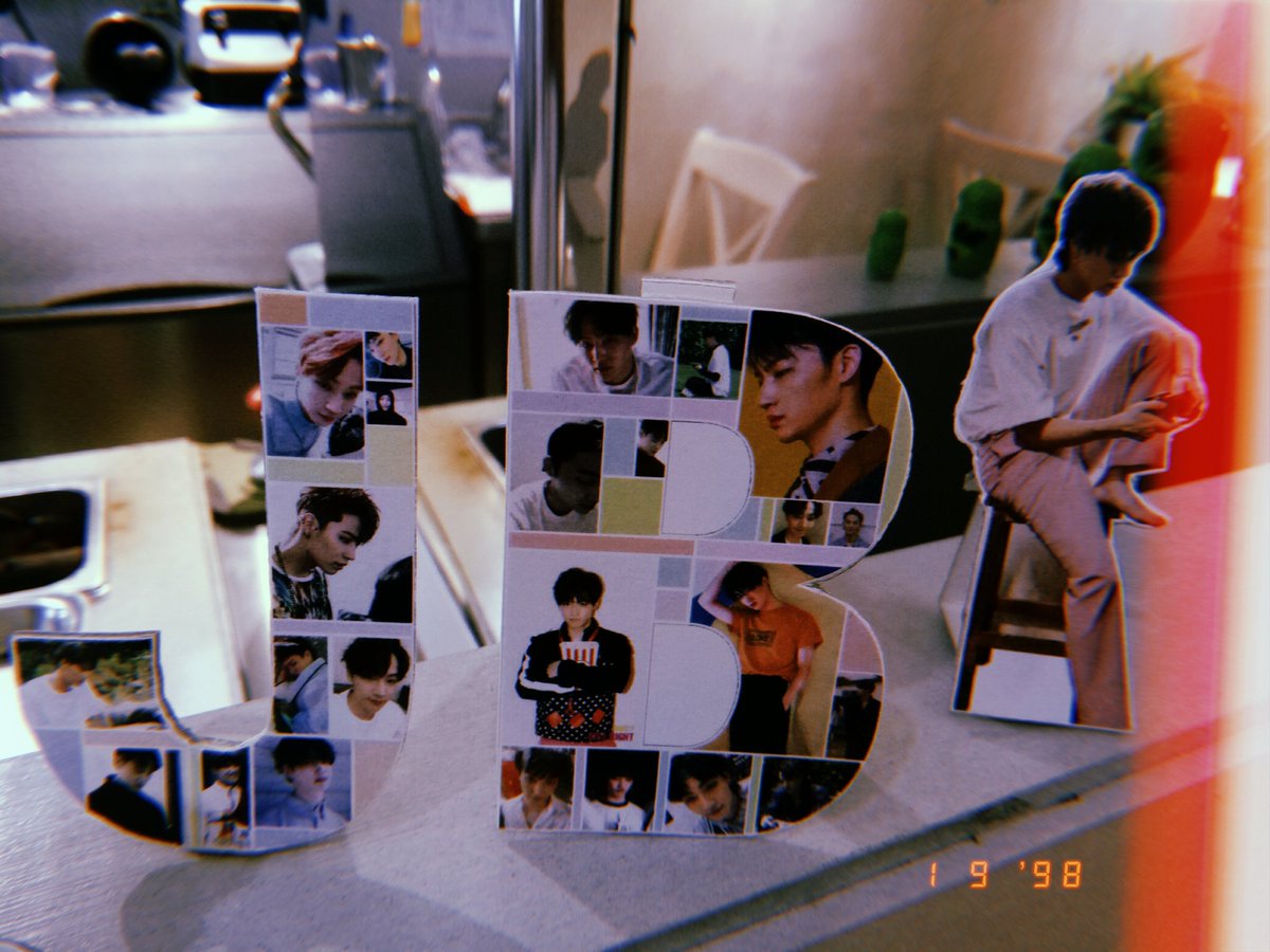 jebongsoul's tweet photo. Jb's birthday Fan Project #Taiwan #DefJBDay Exteeeeeeeeend😍😍Jb's boarding pass freebies thank you masternim @JBeomint106 Able to visit the caffee😘😘😘😘😘😘😘 https://t.co/Ta18BiYTrl