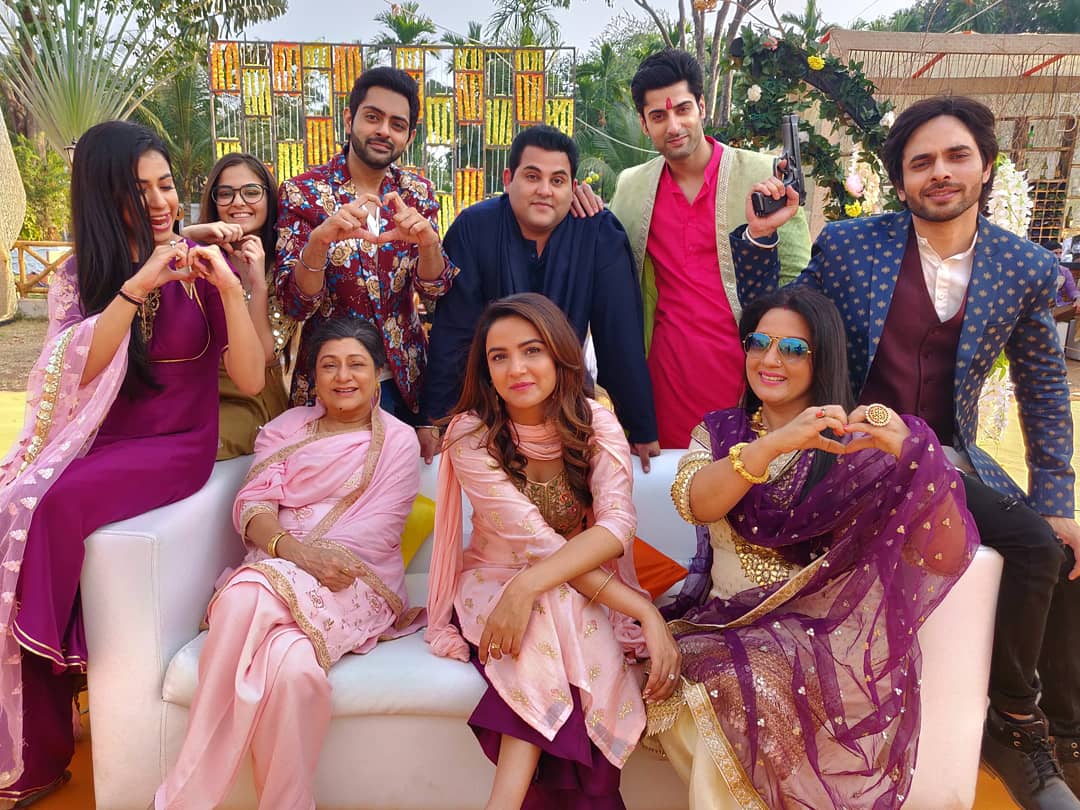 зачарованные сердца индийский