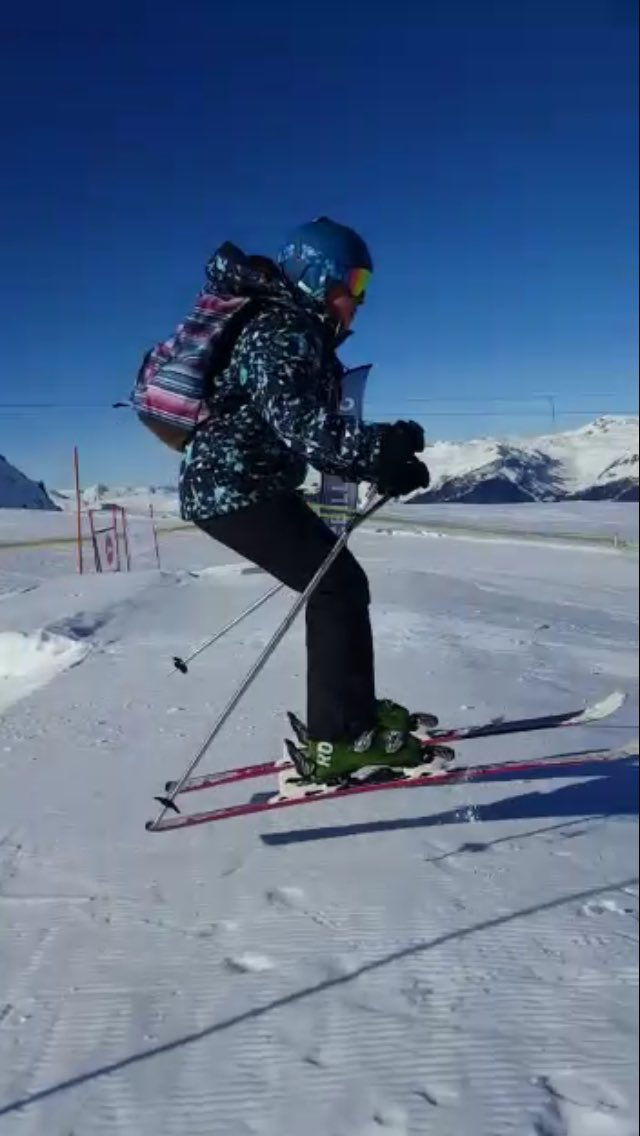 AbingdonYFC's tweet photo. And we are half way through the NFYFC Ski Trip in Belle Plagne. Abingdon members have had a fab time out on the slopes so far! Could be a more relaxed snow day today though... #morethantractors #yfcdoesitbest #TrueYFC #yfcforlife https://t.co/hoYAVPXDUQ
