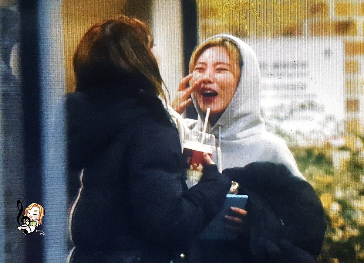 cutemamoo's tweet photo. .@RBW_MAMAMOO https://t.co/yEuefgmE61