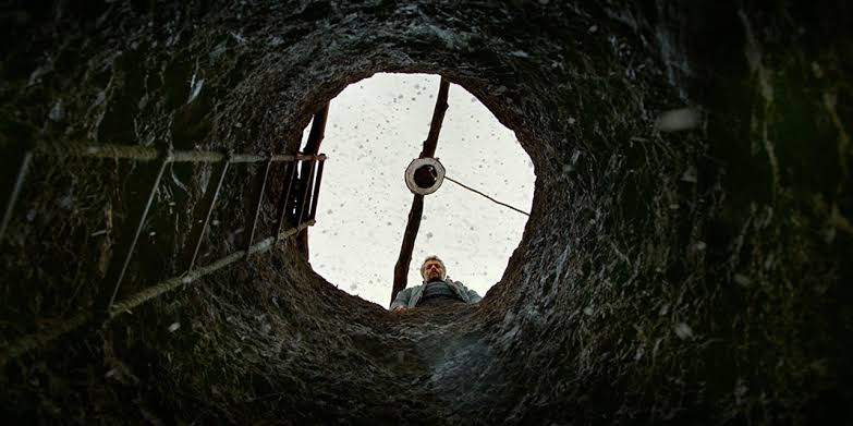 “Bırak hoca, ne kaderi, sen de temelli kestirmeci olmuş çıkmışsın. Hatalar, suçlar, günahlar kader mi olmaya başladı yine? Ortada hayal kırıklığı varsa kader, başarı varsa biz yaptık ettik oluyor nedense.” 

Ahlat Ağacı (2018) / Nuri Bilge Ceylan