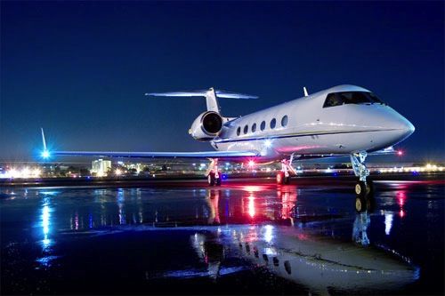IInsurehomes's tweet photo. Private Jet is now the way to go with just a $2500 Yearly Membership you can finally travel in style without having to own your own jet. 😍🗼🎑🏖️🌉🌃 https://t.co/rMYThjUNhq