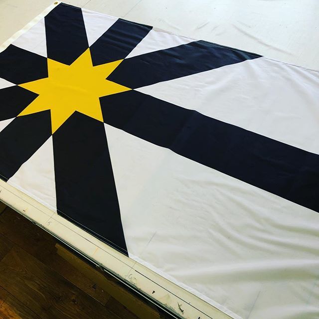 FlagsUK's tweet photo. The new flag for #Sutherland has been extremely popular over Christmas. Order yours online via https://t.co/OSg7fnQzWk .
#flyingcoloursflagmakers #flag #flags #madeinbritain #flagmaker #ukflags #sutherlands https://t.co/vS7bsypz0m