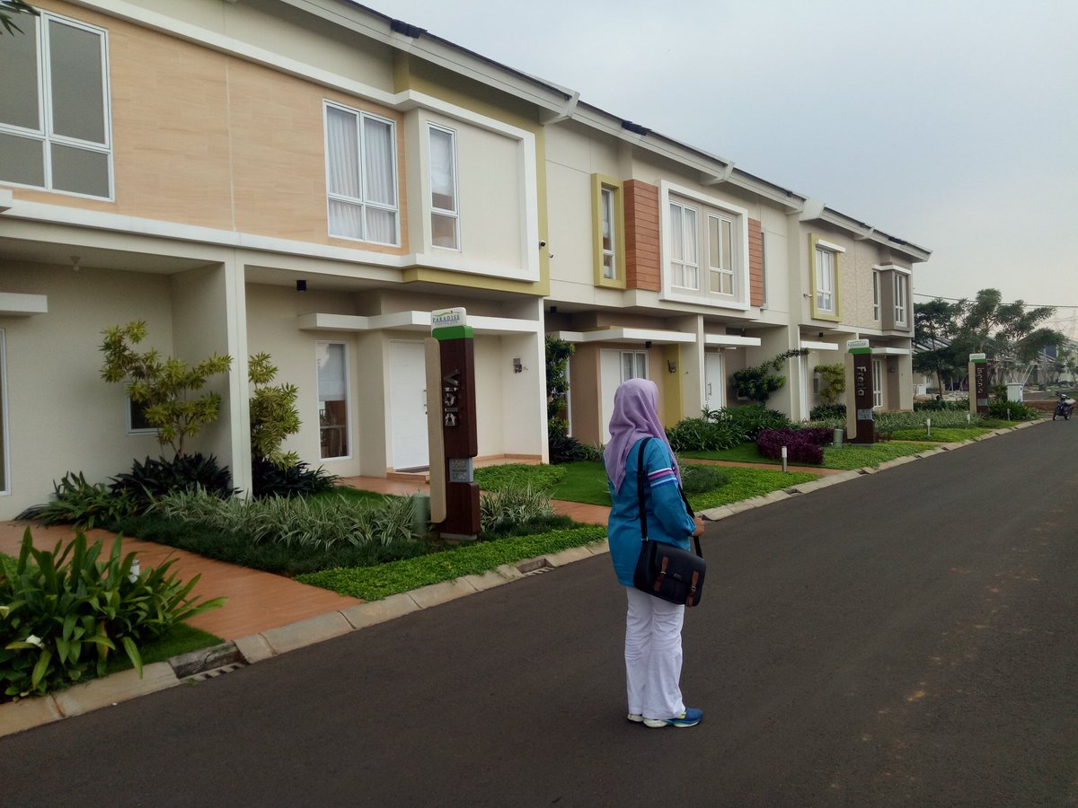mailita71's tweet photo. Dp 5 JT Rumah Mewah Dekat Mall Cgv Stasiun Rawa Buntu Tol Cijago #paradiseserpongcity
#rumahmewah2lantai 
#rumahserpong#
#rumahdp5jt
#rumah
#cluster
#freefasilitas
#CGV
#stasiunrawabuntu
#rumahidamanwanita https://t.co/eZoXbOwrOx