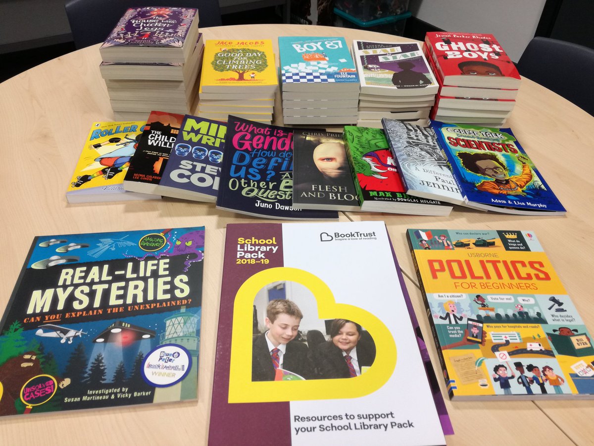 Thank you @Booktrust for our #SchoolLibraryPack received this morning. Brilliant selection as always! #newbooks #bookprizes