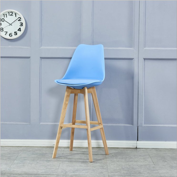 Tulip bar chairs for bar, club, hotel, coffee shop.
PP+PU cshion with beech legs.
My Email: beatrice@cnmsfurniture.com
My phone: 8618732295701