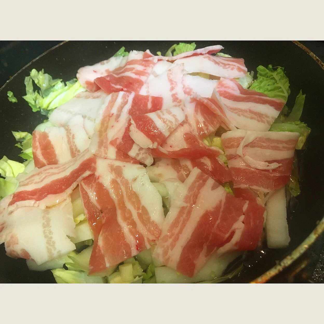 シャレにならないほどに美味しいらしい！！無水白菜うどんが本当に美味しそう！！