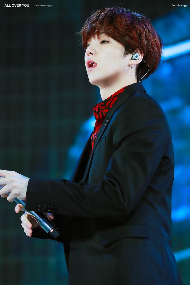alloveryou0309's tweet photo. 190106 😭 #SUGA https://t.co/wCmGc6NGrK