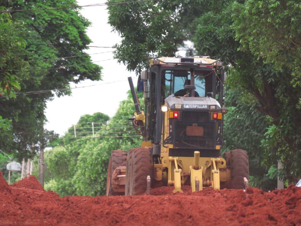 Ano de 2019 começa com o retorno das obras de pavimentação da Vila Brasil. Agradeço ao Governador Reinaldo pelo carinho com que tem à nossa cidade. #reinaldoazambuja #gestaoativa #msquedacerto