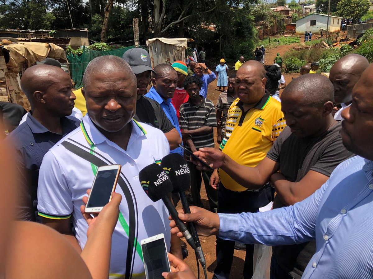 ANCJHB's tweet photo. ANC national leadership on the ground reaching out to all communities.. #ANC107 #ThumaMina #BeThereChallenge https://t.co/3K6i61IFc0