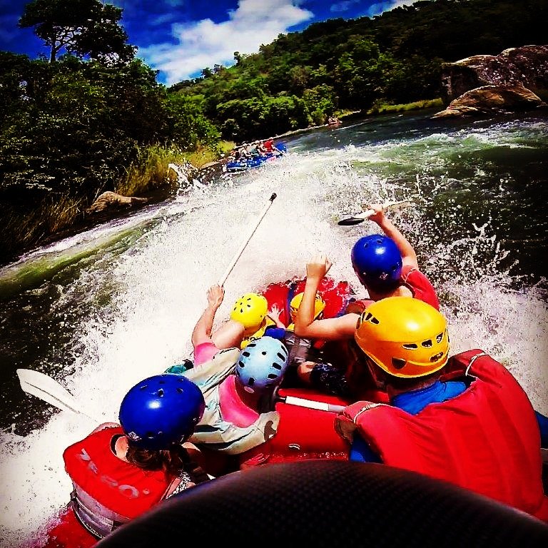 travel24tours's tweet photo. The real Easternhighlands comes alive when you decide to become adventurous.#activetours in store.#VisitZimbabwe #AWorldOfWonders #adventuretime #rafting #kayaking.#Vacations #hikingadventures #zipline https://t.co/Txr1RjeRO2