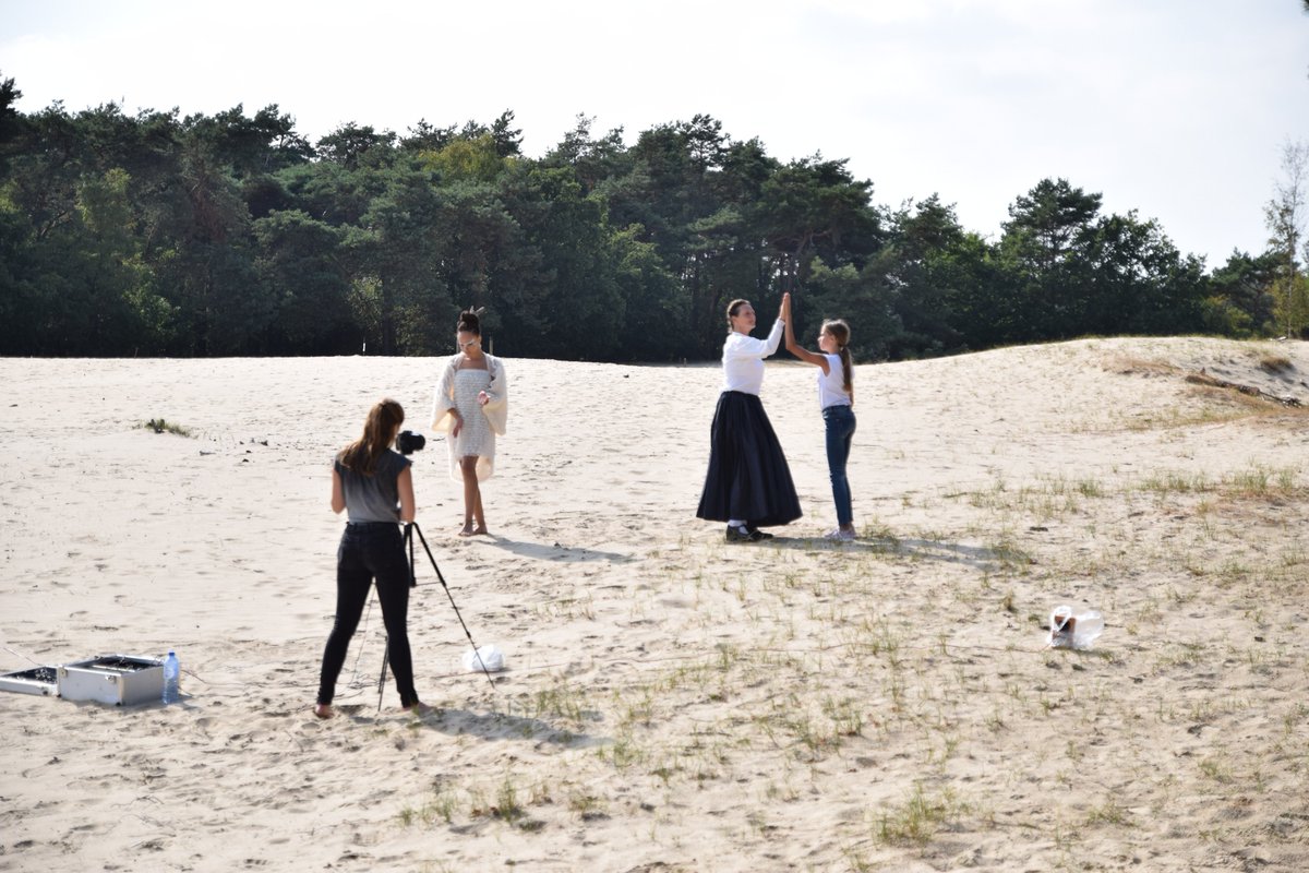 Voor het tv-item Creatief Talent voor Omroep Brabant verbeelden 20 talentvolle makers verhalen uit de Brabantse geschiedenis. Elke week licht KONKAV er twee uit. Bekijk deze week de dansproductie van Ellis van Veldhuizen en de docu van <a href="/EllenvanKempen/">Ellen van Kempen</a>: beta.konkav.nl/magazine/goud-…