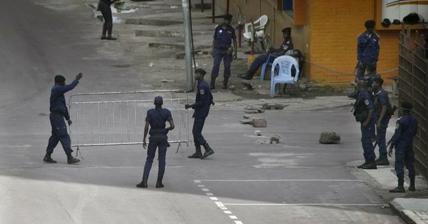 rarrigz's tweet image. #Breaking: DR #Congo election panel signals that results will be announced later today. Riot police has deployed. 

Banner in election commission's press room says: "Publication of provisional results from presidential elections, Wednesday January 9" via @AFPAfrica #CongoElection