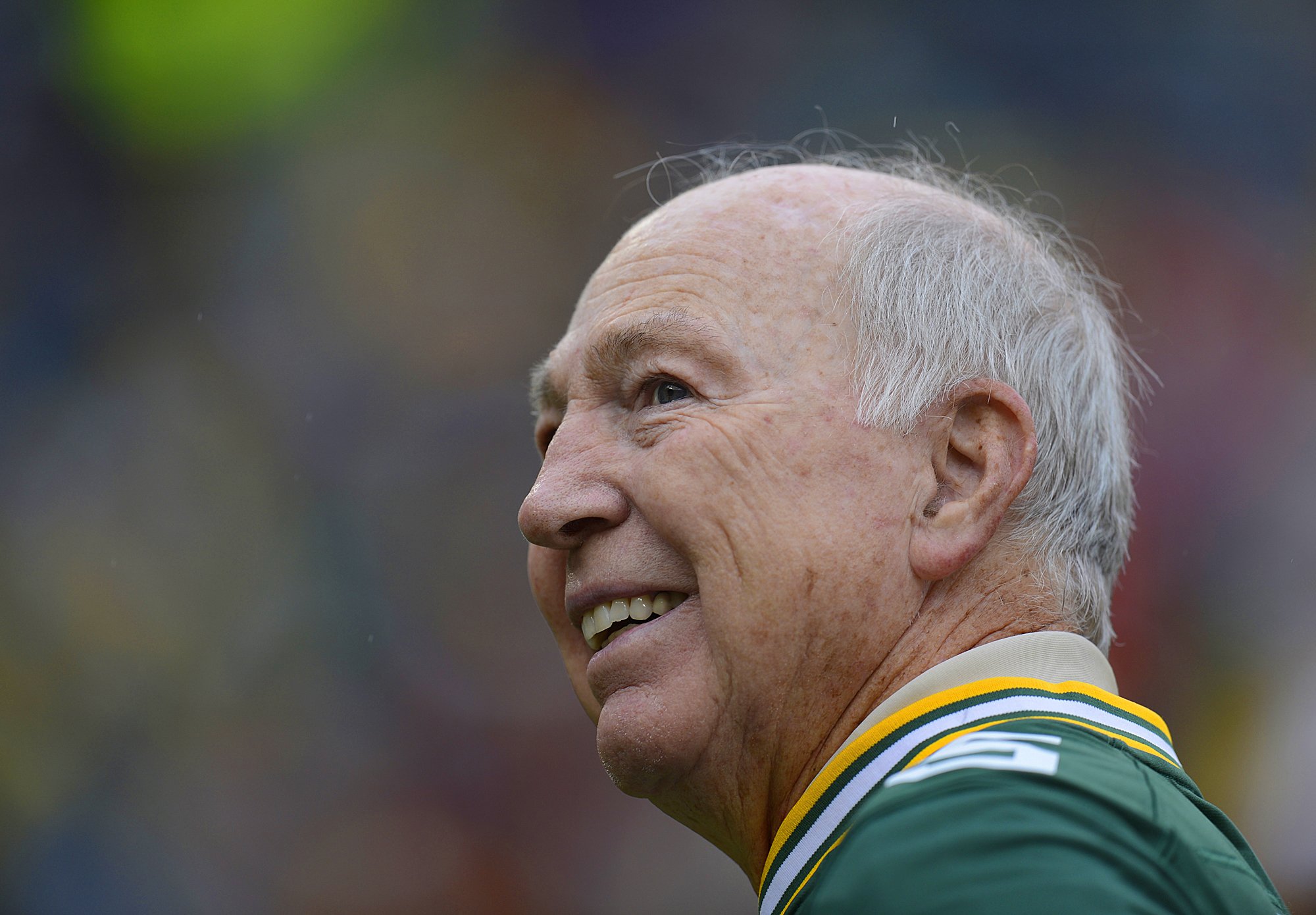 You say it\s your birthday. It\s his birthday too, yeah! Happy 85th to Bart Starr.  