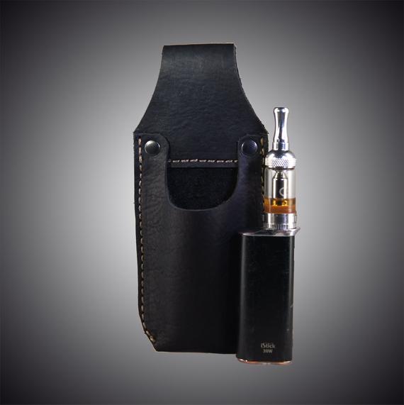 CrawdadLeather's tweet photo. Small Leather E-Cig Belt holster * Belt Pouch #bagsandpurses @EtsyMktgTool https://t.co/GbTnRqk67p #ecigcase #vapeholster #leatherbeltpouch https://t.co/x1kDgK4kU8
