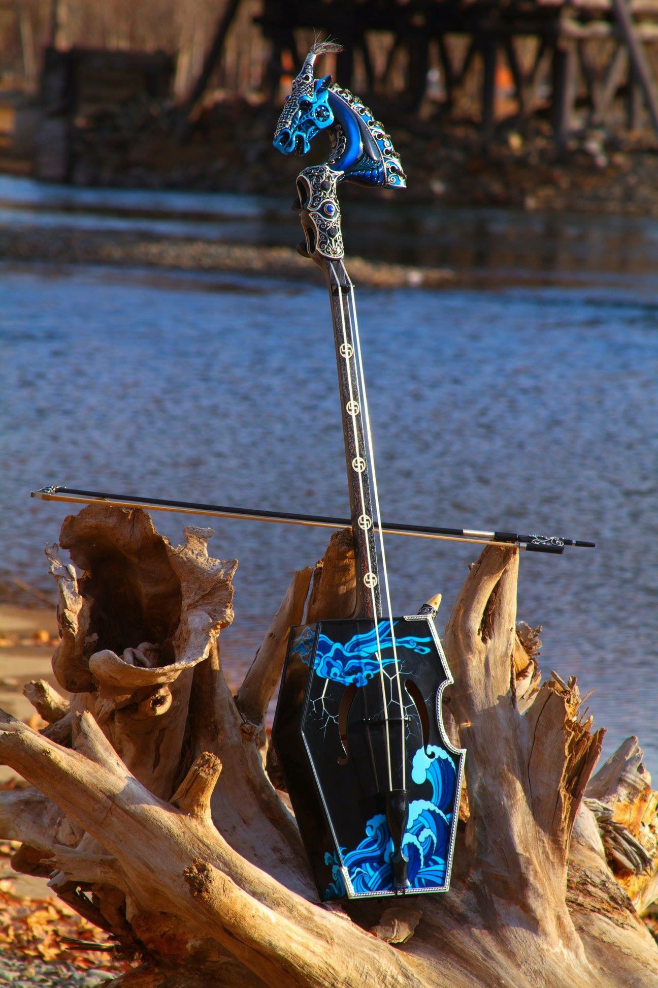 The hu sale horse head fiddle
