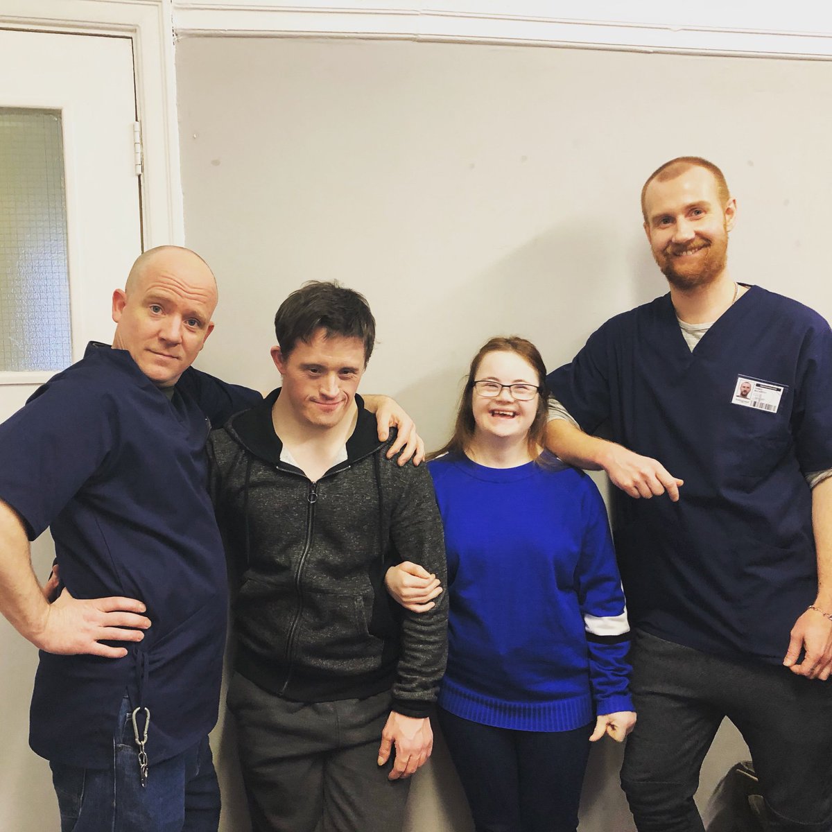 jojobshort's tweet photo. The unlikely gang on the last day of filming our amazing film #Dylan @SweetdohFilms @RichardDGlover @tommyjessop @bethanyasher8 #LaurenceSpellman.  Well done guys 👌 https://t.co/GGX0kyiZWe