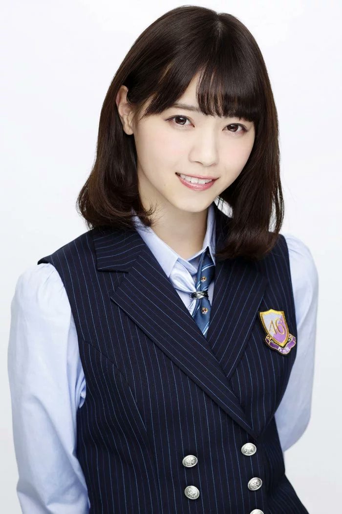 توییتر あっくん در توییتر 西野七瀬 乃木坂46卒業後初のドラマ よつば銀行 に出演決定 銀行窓口係ということで 改めて14th制服が 銀行員みたいだなと 今でも一番好きな制服です これを着た梅澤美波が 見てみたいのですが 過去の制服を着る機会とか ないもん