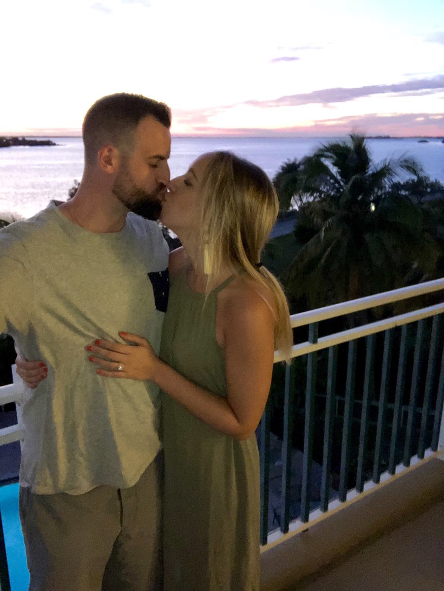 jordanrowe207's tweet image. This amazing man is going to be my husband! #engagedAF 💍 @rbarrett1989