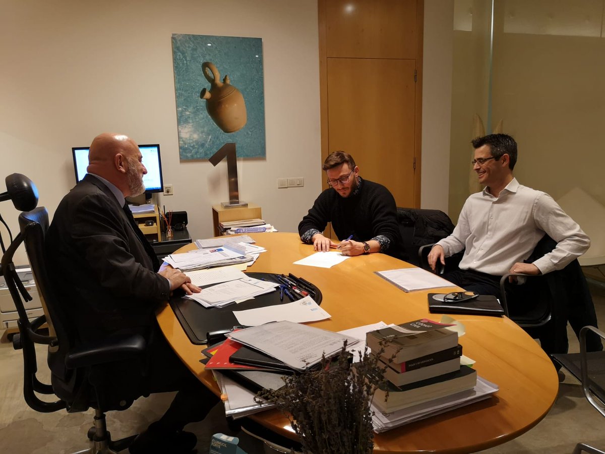 IgateServices's tweet photo. Esto es lo que sucede cuando grandes profesionales del mundo #software se conocen y comparten los mismos sueños profesionales. 
Hoy nace una nueva sociedad, esta vez en Castellón, Valenciana, Spain. Un nuevo hijo para nuestro grupo IG Elephant. ¿Su nombre?
👉 La Planas Soft👈 https://t.co/HZsGidqvfg