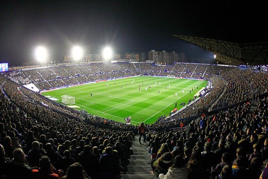 DepCOPEValencia's tweet photo. 🔮¡SORTEO! 🔮

Dos entradas DOBLES para que vayas GRATIS con quien tú quieras...

¡@LevanteUD 🆚 @FCBarcelona!

✅Sigue a @DepCOPEValencia 
✅RT este post
✅Deja tu nombre y apellidos

🍀¡Buena suerte! https://t.co/ok0TKK58wl