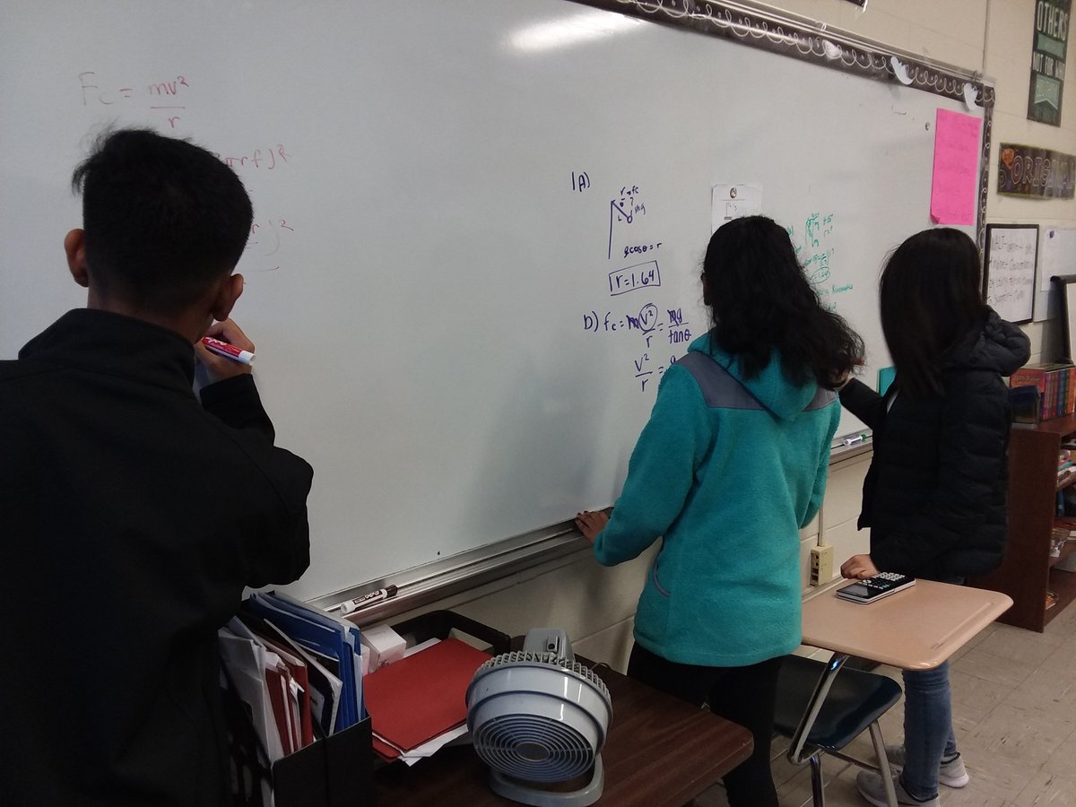 vgioffrejr's tweet photo. Hey @Edison_HS...check out #PeriodOneStudyHall focusing on #Academics!
Just looking for some #AcademicSpotlight love up in here. https://t.co/rEWtsvwd2L