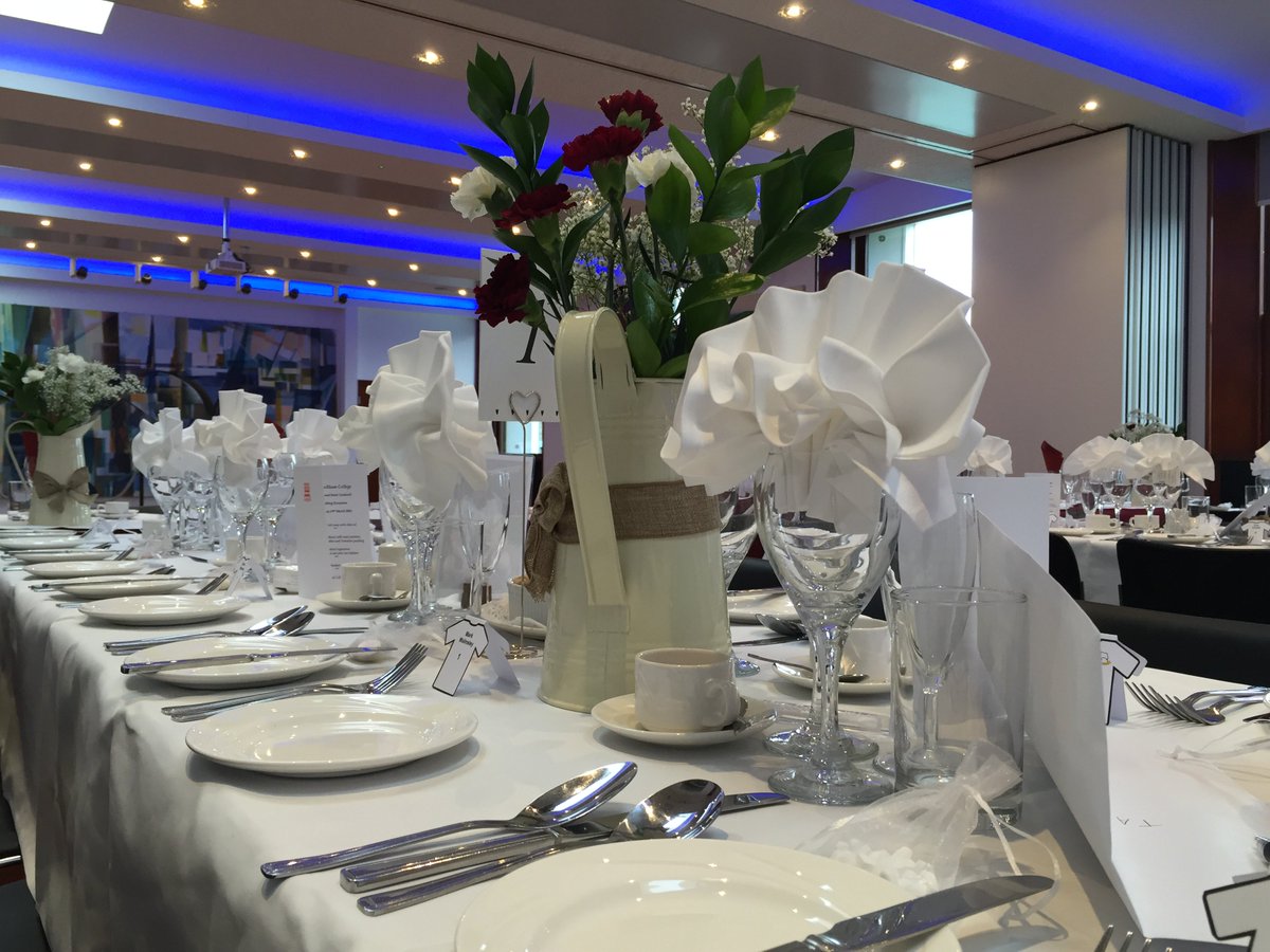 Fitz_Events's tweet photo. #WeddingWednesday  Time now to concentrate on those all-important personal celebrations! #FitzwilliamColl provides the perfect backdrop for a #spring or #summer #wedding offering four ideal #locations to hold a memorable #event.  Contact the #FitzEvents team to discuss details. https://t.co/ZlIfTMlYAa