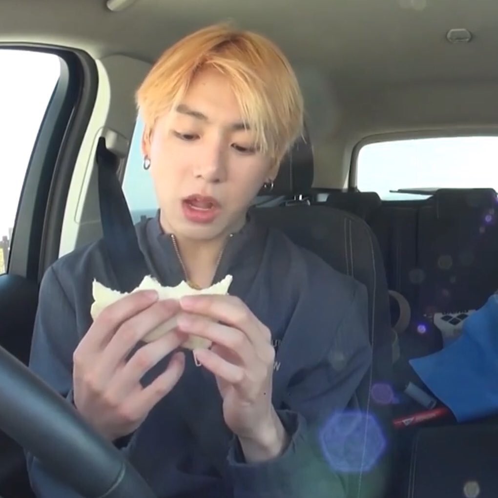 정구기는 베어먹은 자국 남는것도 귀여워!!!