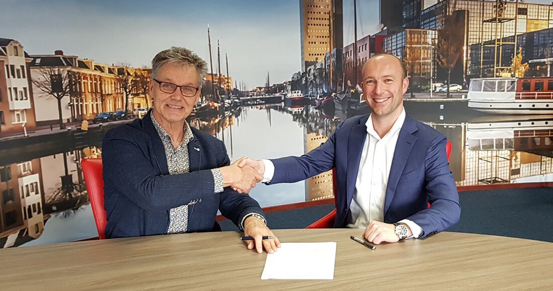 ISSYSICT's tweet photo. ISSYS ICT B.V. mag deze maand starten met de implementatie van een nieuw #draadloos #netwerk voor alle leerlingen, leraren en medewerkers van @Proloog_lwd! Lees hier meer: https://t.co/Y7Syr8aGfT https://t.co/5VA8I7IHbY