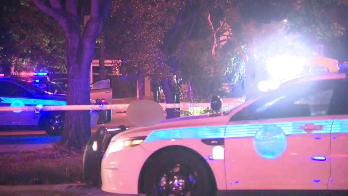 Man found shot to death in Miami bit.ly/2ACjVxY?utm_so… https://t.co/P0ywGtqQnU