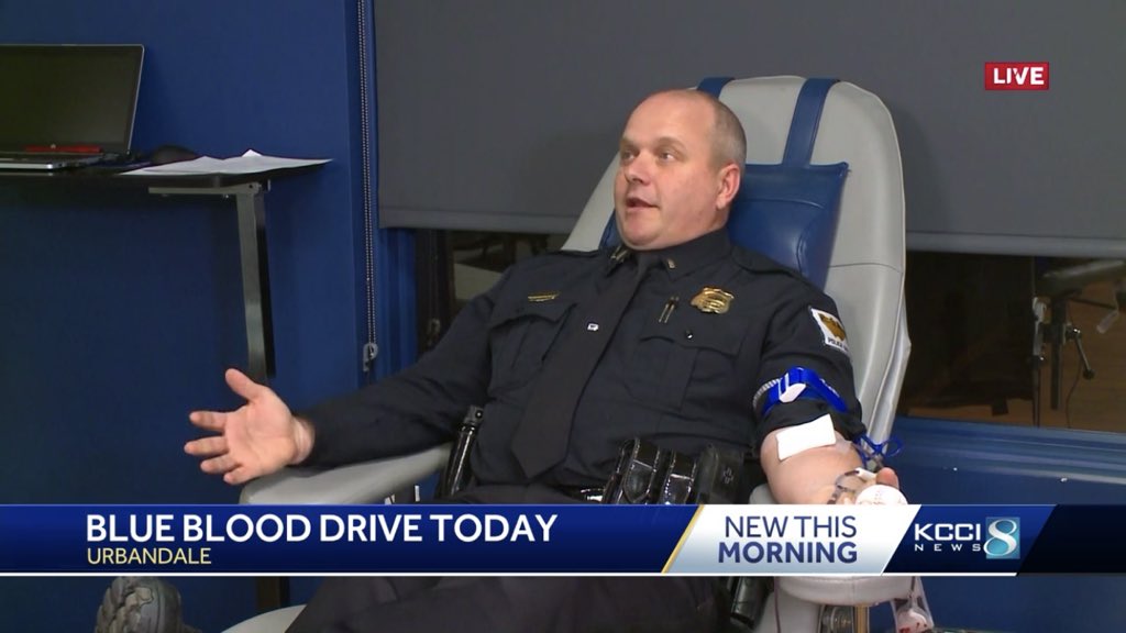 TommieClarkWBAL's tweet photo. It’s #BlueBloodDrive day! @LifeServeBldCtr & #IowaCops are coming together for #LawEnforcementAppreciationDay to ask people to back the badge by giving blood! @KCCINews https://t.co/hJzUfX38tV