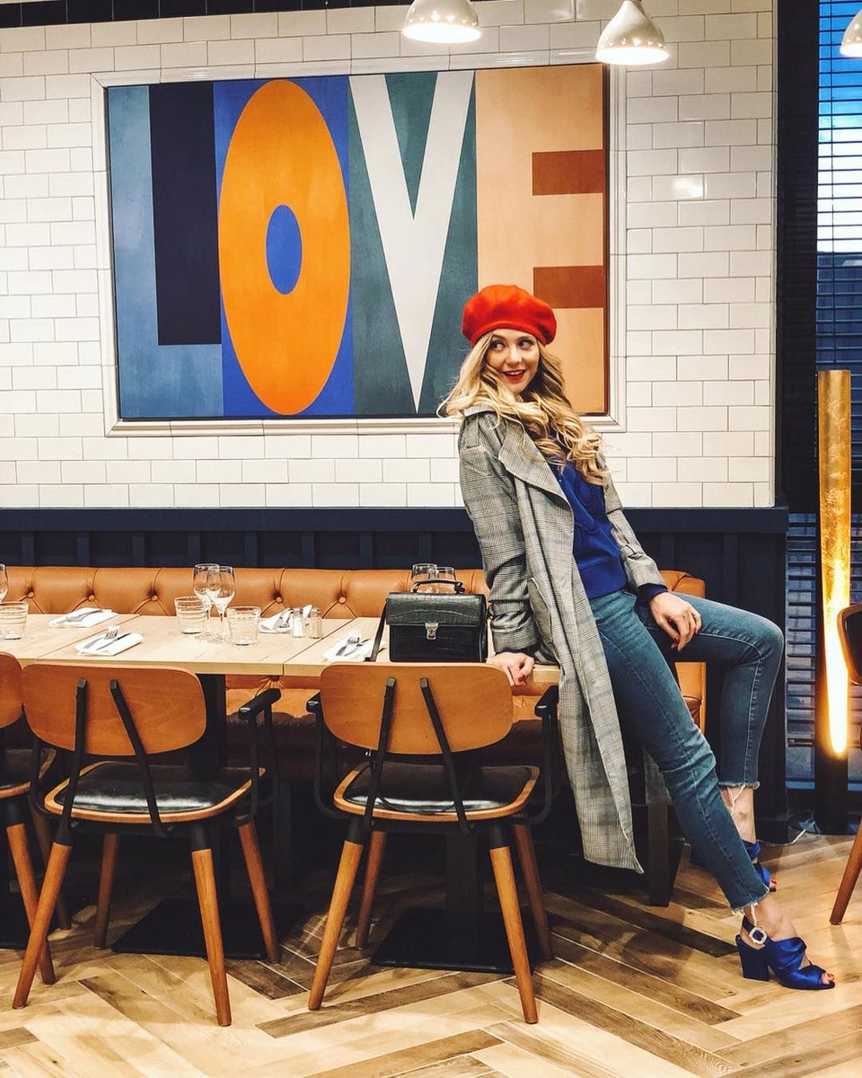 Spartoo_es's tweet photo. LOVE LOVE LOVE... Agradecemos a la guapa Cyrielle Joelle Officiel por esta genial foto.
¡Comparte tus look &amp; y tu prendas favoritas  #spartoo!
▶ https://t.co/B04Z6D92y9 https://t.co/wcgrUp7L5S