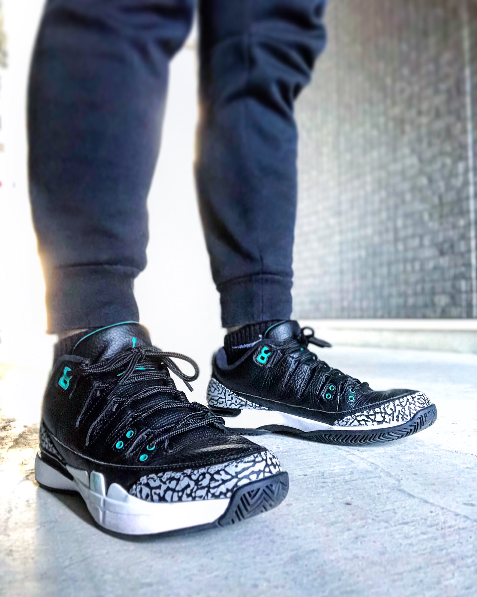 しげたか Nike Jordan Rogerfederer Aj3 フェデラー Rf Zoomvapor コートズームヴェイパー Atmos Todayskicks Kotd 足元倶楽部 ジャパスニ Atmos Style T Co Gxhzu2gzme Twitter