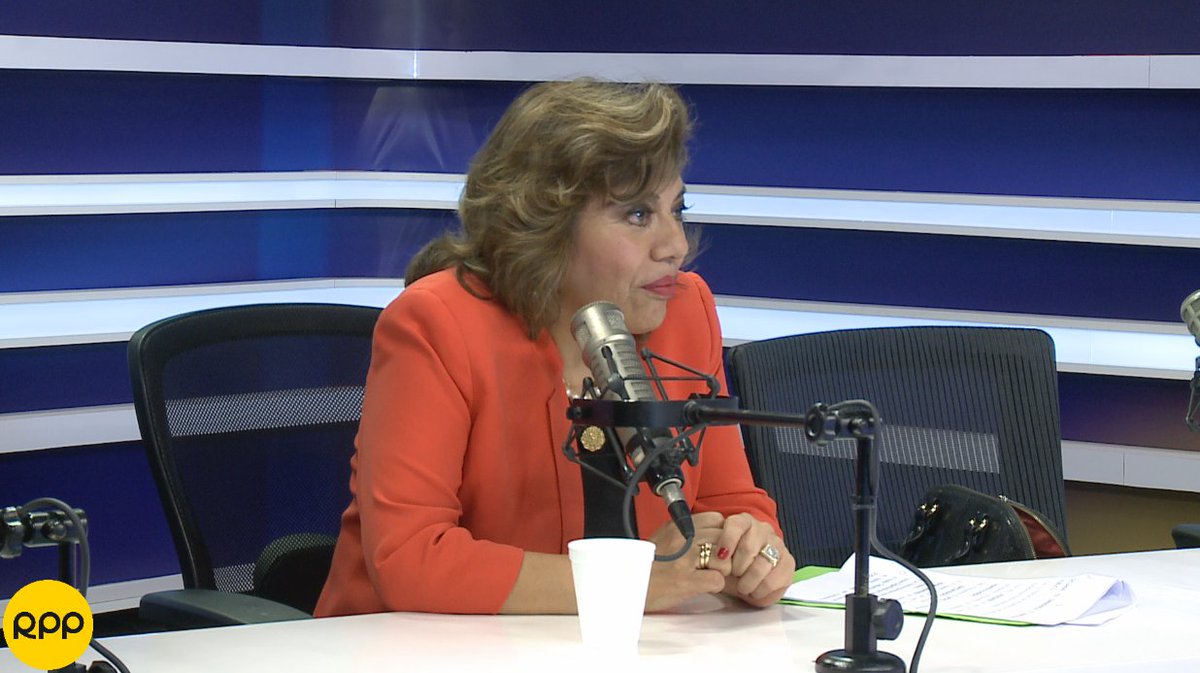 RPPNoticias's tweet photo. 🔴 #ENVIVO | La nueva fiscal de la Nación, Zoraida Ávalos, ya se encuentra en #AmpliaciónDeNoticias para una entrevista exclusiva. 
📱 👉🏼 https://t.co/mF2KIOEXbX
📺 👉🏼 10 y 710 de Movistar.
📻 👉🏼 89.7 FM y 730 AM https://t.co/ibbCG74WsF