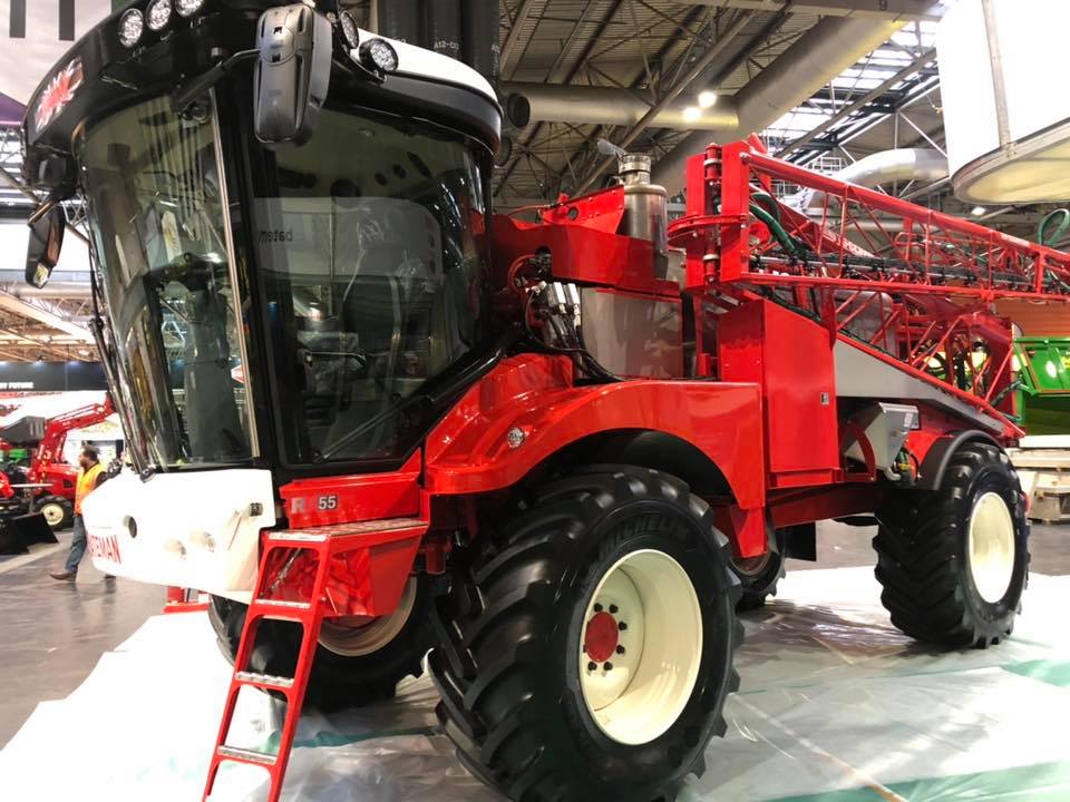 Many thanks due to @rp_detailing for working with us to ensure our crop sprayers were looking their very best at LAMMA Show 👌👌👌
#CropSpraying #CropProtection #TeamBateman
