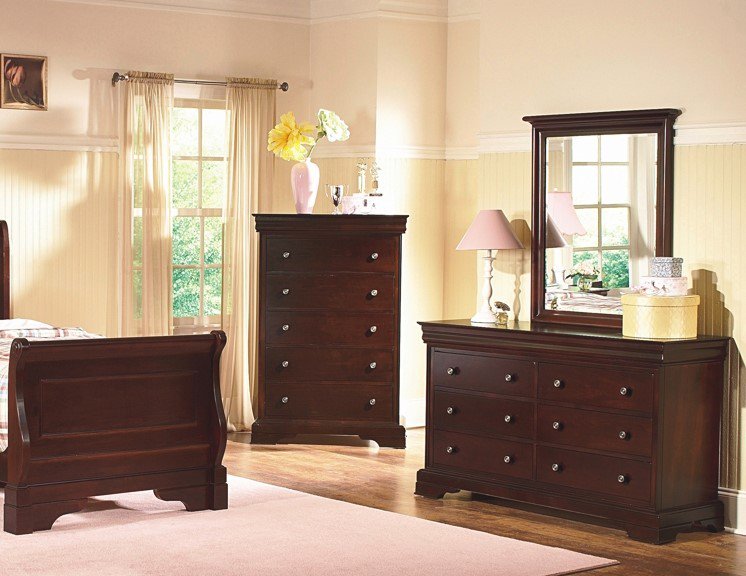 m_superstore's tweet photo. Welcome the elegant dressers and mirrors of Michael's Furniture in your home this new year. Check out the collection today! #michaelsfurniture #homedecor #trends #furniture https://t.co/VIGQL2S7ud