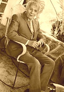 sintabula's tweet photo. Hoy #9deEnero se cumplen 121 años del nacimiento del periodista, escritor, diplomático toyucano, venezolano Julio Garmendia. Su estilo literario lo convierten en ícono del criollismo y el realismo mágico en Venezuela. #ValoresDeVenezuela https://t.co/TVWuPSSWBV