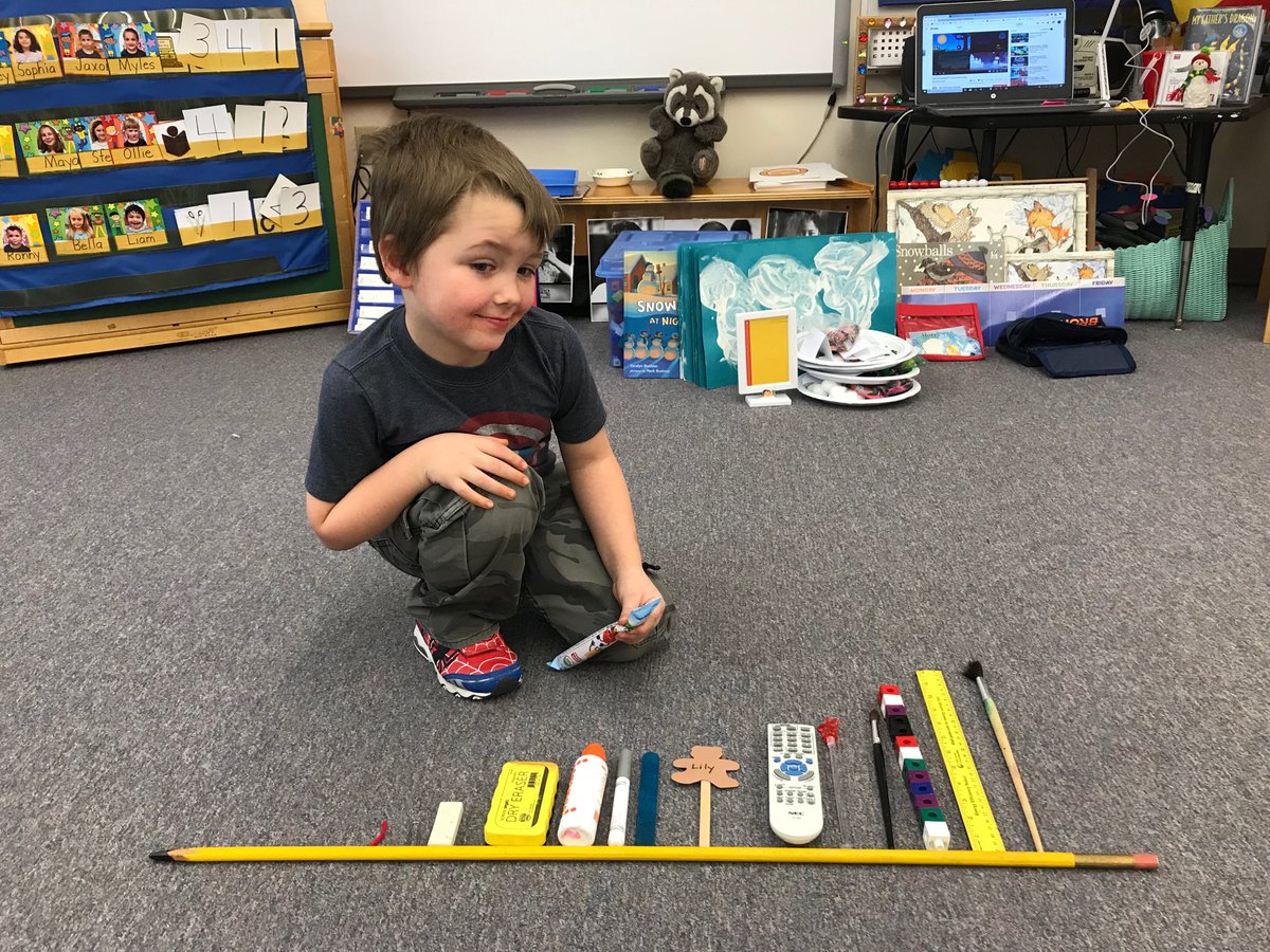 pes_christensen's tweet photo. Using a variety of skills to compare length during math centers in Kindergarten #learningbydoing ⁦@WeAreConVal⁩ https://t.co/3bmtFcrTLB