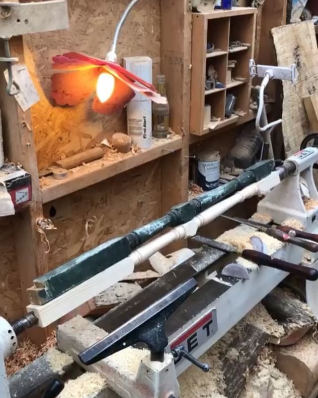 zennormade's tweet image. Something a little less free form today!  Practising my copying for a customers old staircase... a few replacement spindles hopefully soon! #zennormade .
.
.
#outofmycomfortzone #notnatural #woodturning #woodturner #woodwork #woodworking #woodworker #jetwoodworking #jetlathe…