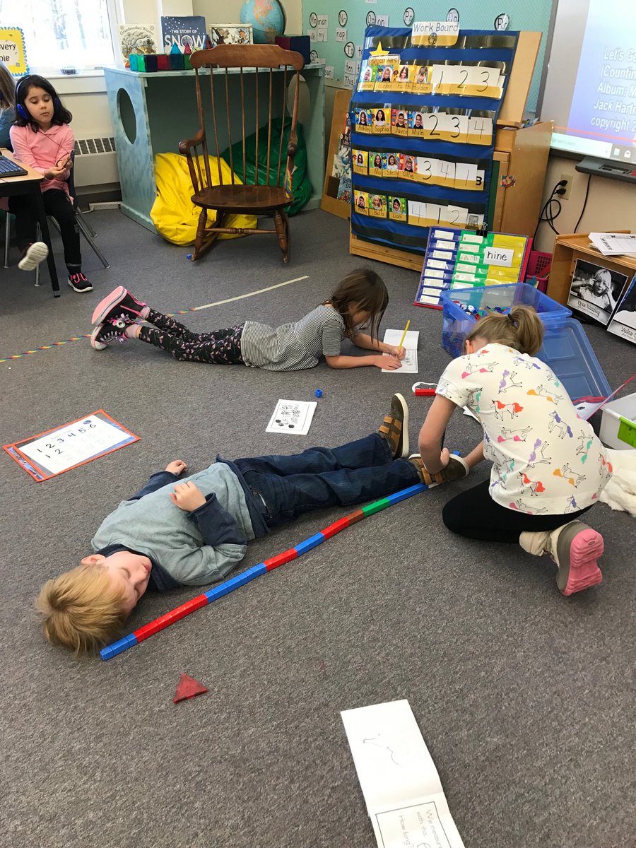 pes_christensen's tweet photo. Using a variety of skills to compare length during math centers in Kindergarten #learningbydoing ⁦@WeAreConVal⁩ https://t.co/3bmtFcrTLB