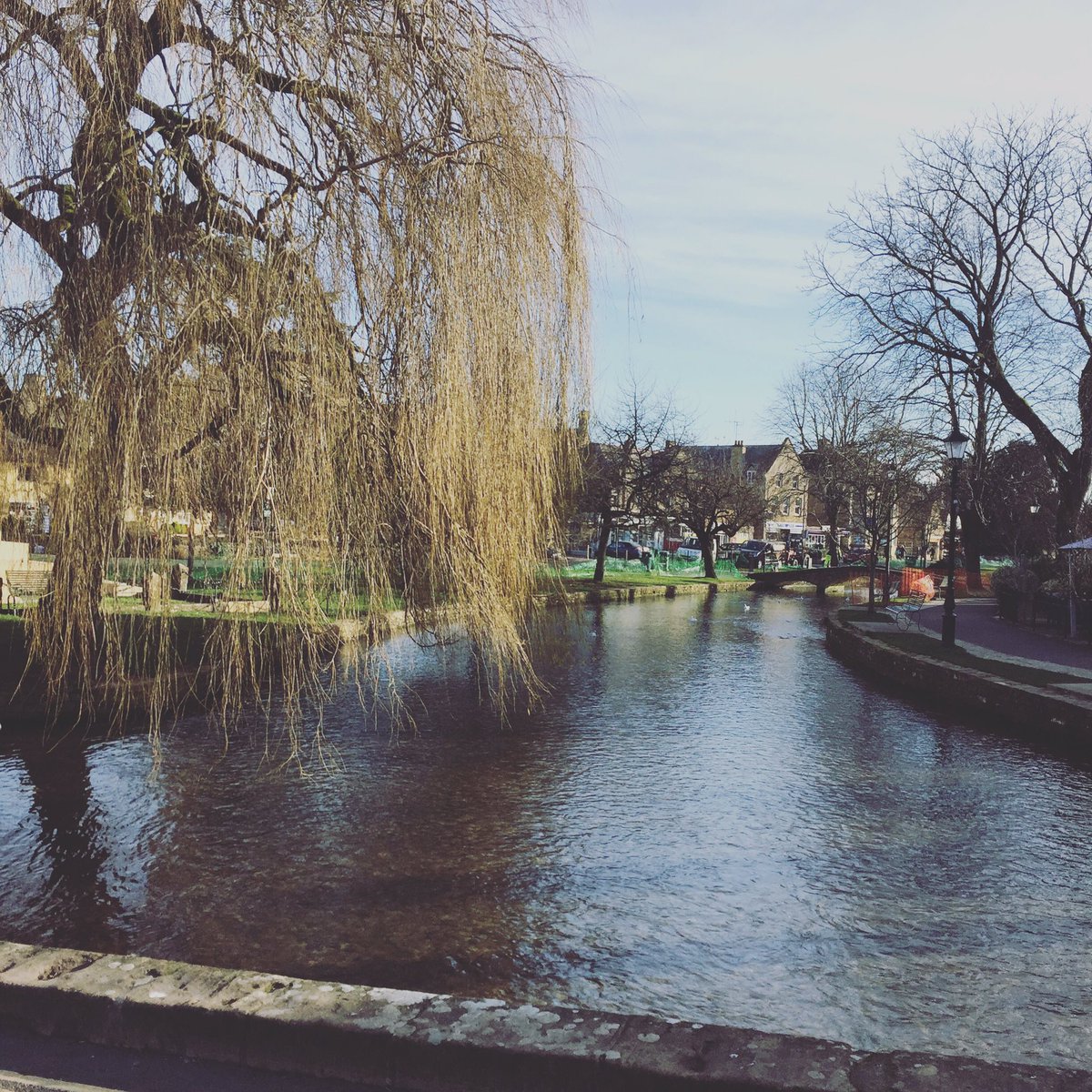 Bourton on the Water looking as beautiful as ever. #spotlogginsicecream #bourtononthewater #cotswolds #wintersday #localbusinesses