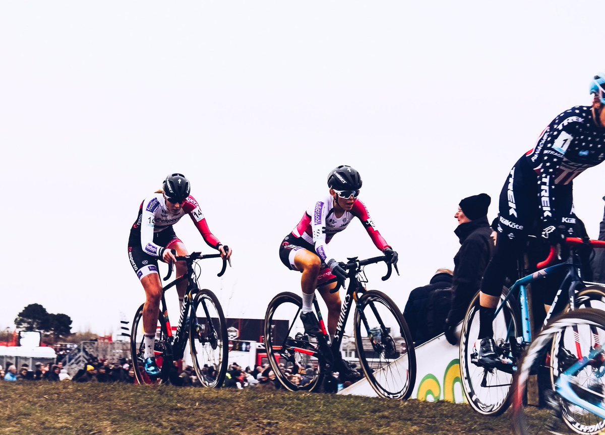 jens_van_slycke's tweet photo. With the nationals ahead this weekend, the last preps are made and the countdown can begin ! #cx #nationals #cycloross #decrossisvanons https://t.co/VOMDZsyYOk