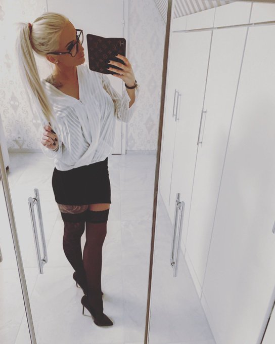 Jetzt f&uuml;r dich in diesem Outfit vor der Livecam   https://t.co/mznsYwOrmK https://t.co/Z1U5XGtvMO<a href="/tag/blond"class="tags"><span>#blond</span></a><a href="/tag/tighttini"class="tags"><span>#tighttini</span></a><a href="/tag/scout69"class="tags"><span>#scout69</span></a><a href="/tag/fickalarm"class="tags"><span>#fickalarm</span></a>