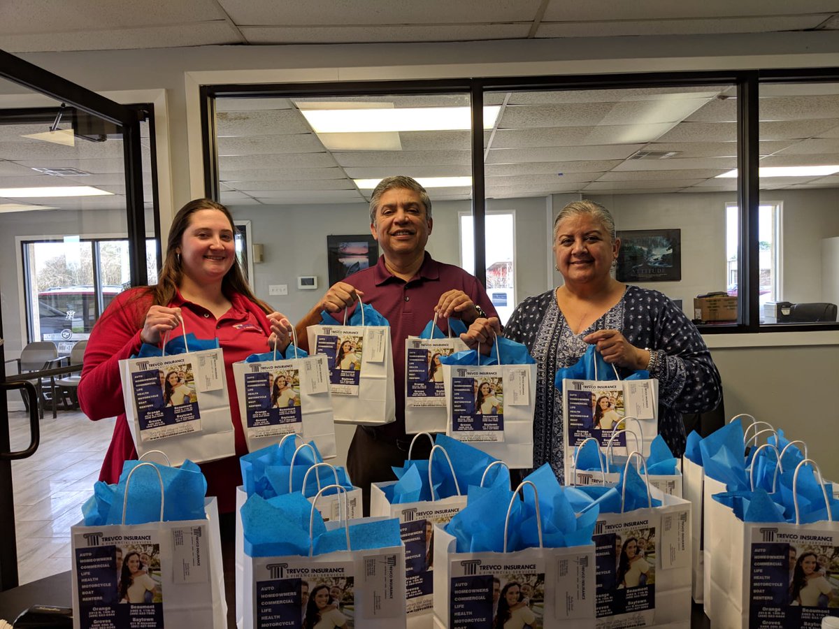 trevcoins's tweet photo. Emily, Joe &amp; Becky committed to grass roots marketing efforts. Our biggest commitement as a company is to engage and serve our community. We feel that business should be done on a personal level and with an agent you trust. #insurance #tx #baytowntx #beaumont #orangetx #groves https://t.co/MWURzdQoW5