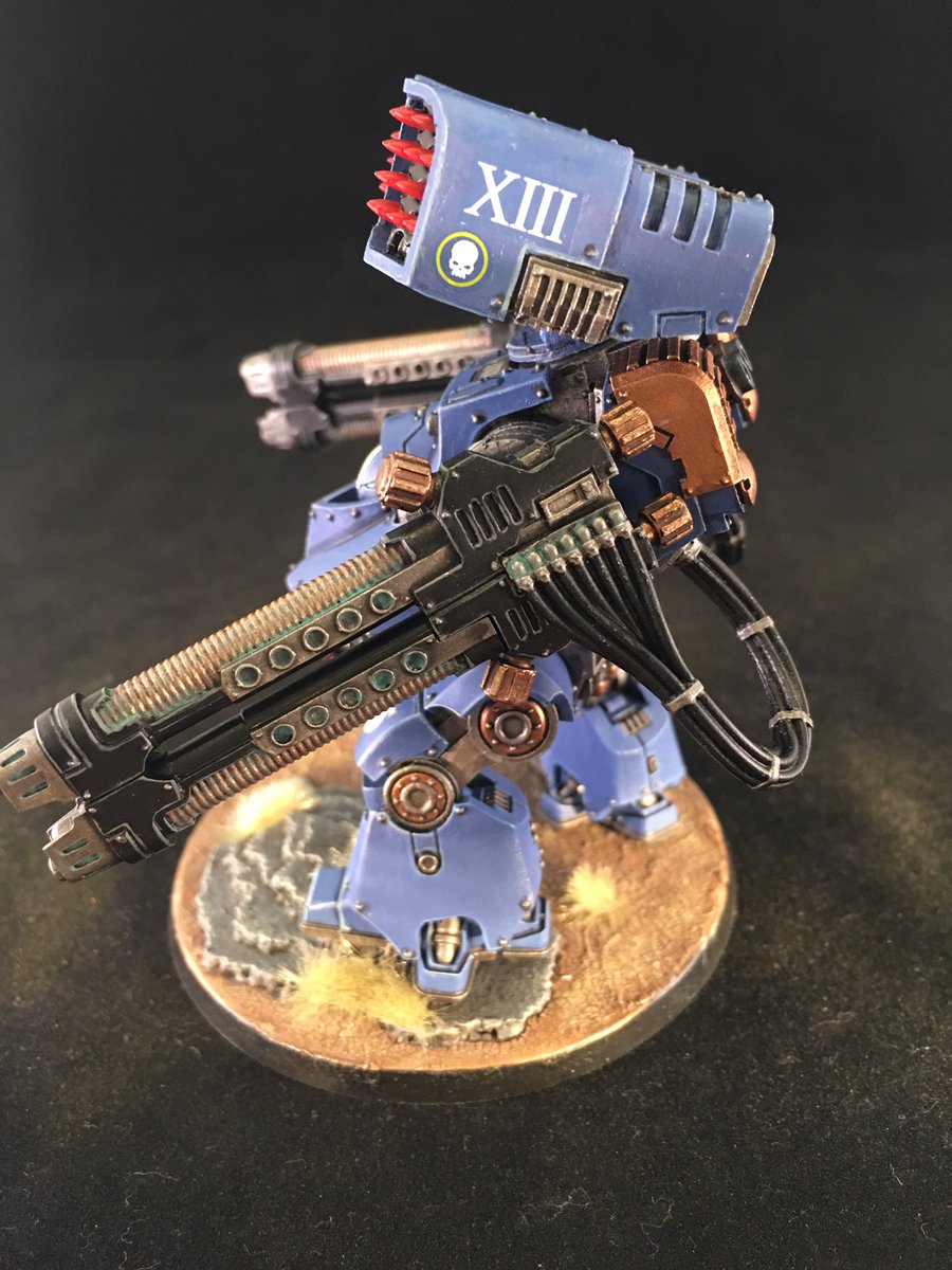 chickpaints88's tweet photo. Ultramarines Deredeo with hellfire plasma cannonade finished, This was a real pleasure to paint. #paintingwarhammer #paintingforgeworld #spacemarines #deredeo #warhammer30k https://t.co/Ncx3cngaWJ