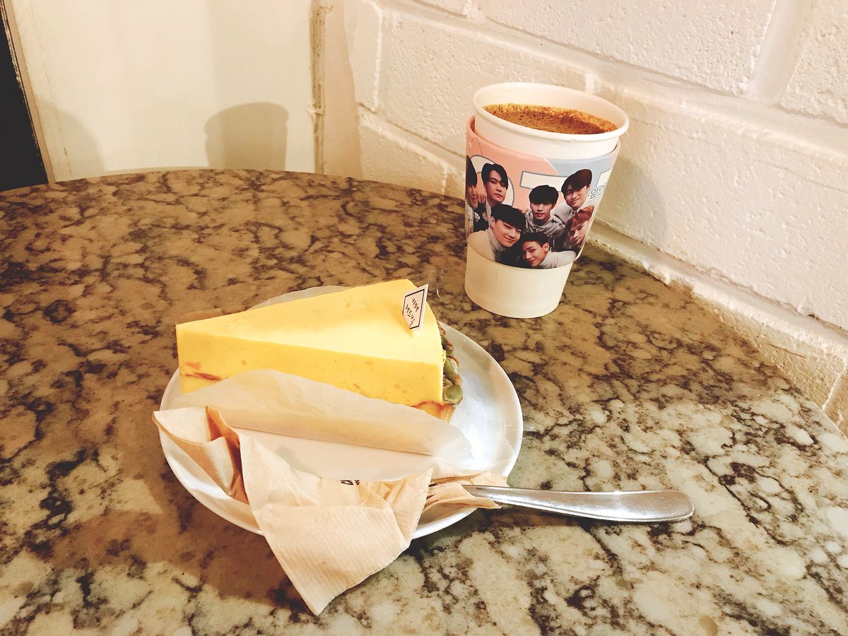 GOT7 5주년 축하합니다🎉💞🎉
너무 예쁜 카페였어요☺️
멋진 이벤트를 감사합니다💖

<a href="/4everYOUNG_jy/">Forever YOUNG</a> 
<a href="/DEFiniteSOUL106/">DEFiniteSOUL</a> <a href="/crushonmark0904/">CrushOnMark☄️</a>
<a href="/HUANforwje/">Gate小画家（83返佣）</a>
<a href="/DreamAction0922/">Dream!Action</a>
@ARSTAR_CYJ
<a href="/doublebae_0502/">DoubleBae💓</a>
<a href="/standbyU_97/">STANDBYU</a> 

#GOT7데뷔5주년 #GOT7
#갓세븐 #Miracle_GOT7