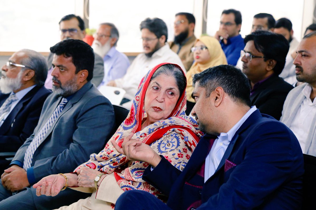 UsamaQureshy's tweet photo. Today, we celebrated 99th Birth Anniversary of Shaheed Hakim Mohammed Said today. May his exemplary leadership and mission keep on guiding us to lead better lives that have a purpose we can be proud of. Lot of events and activities planned thought the the year. #100yearsOfHMS https://t.co/N4Nt17jQTJ