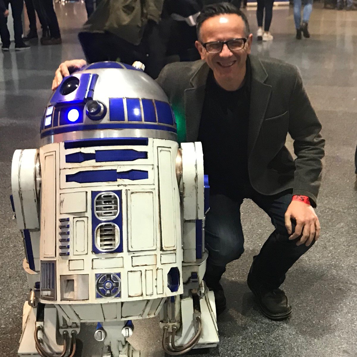 El primer miembro del #consejodesabios 🎮 es Pedro Calero: director del máster en Desarrollo de videojuegos en <a href="/unicomplutense/">Complutense</a> y CEO  de <a href="/PadaoneGames/">Padaone Games</a>