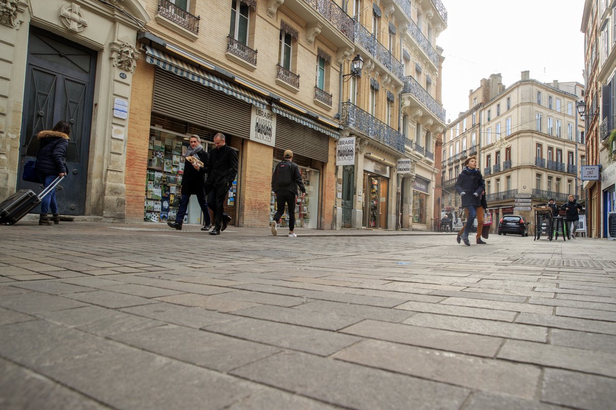 Toulouse's tweet photo. 💥 Voici la nouvelle rue Gambetta 💥 https://t.co/2r4io3b0jk