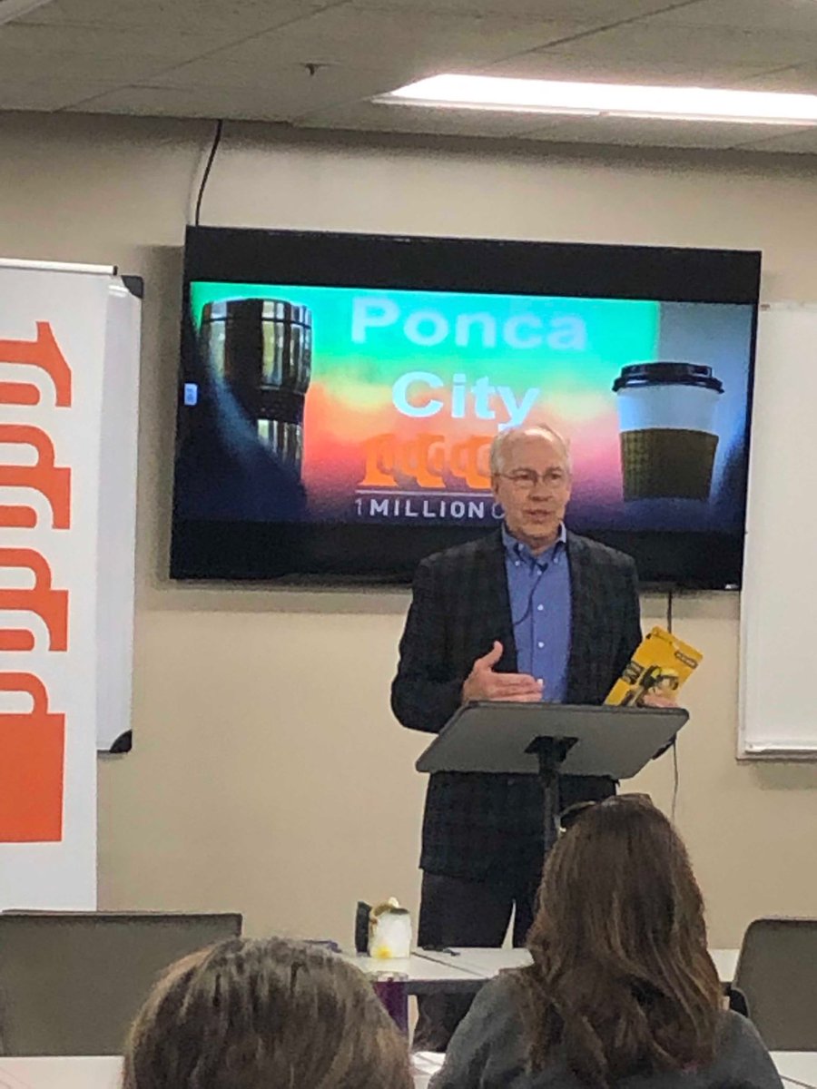 1MillionCupsPNC's tweet photo. OUT Tool overview and discussion on innovation at 1MC today. Thank you Keith Lawrence! #entrepreneurlife #1MillionCups #BeAPioneer #pioneertech #GoPonca #poncacity https://t.co/T5ahT8IccK